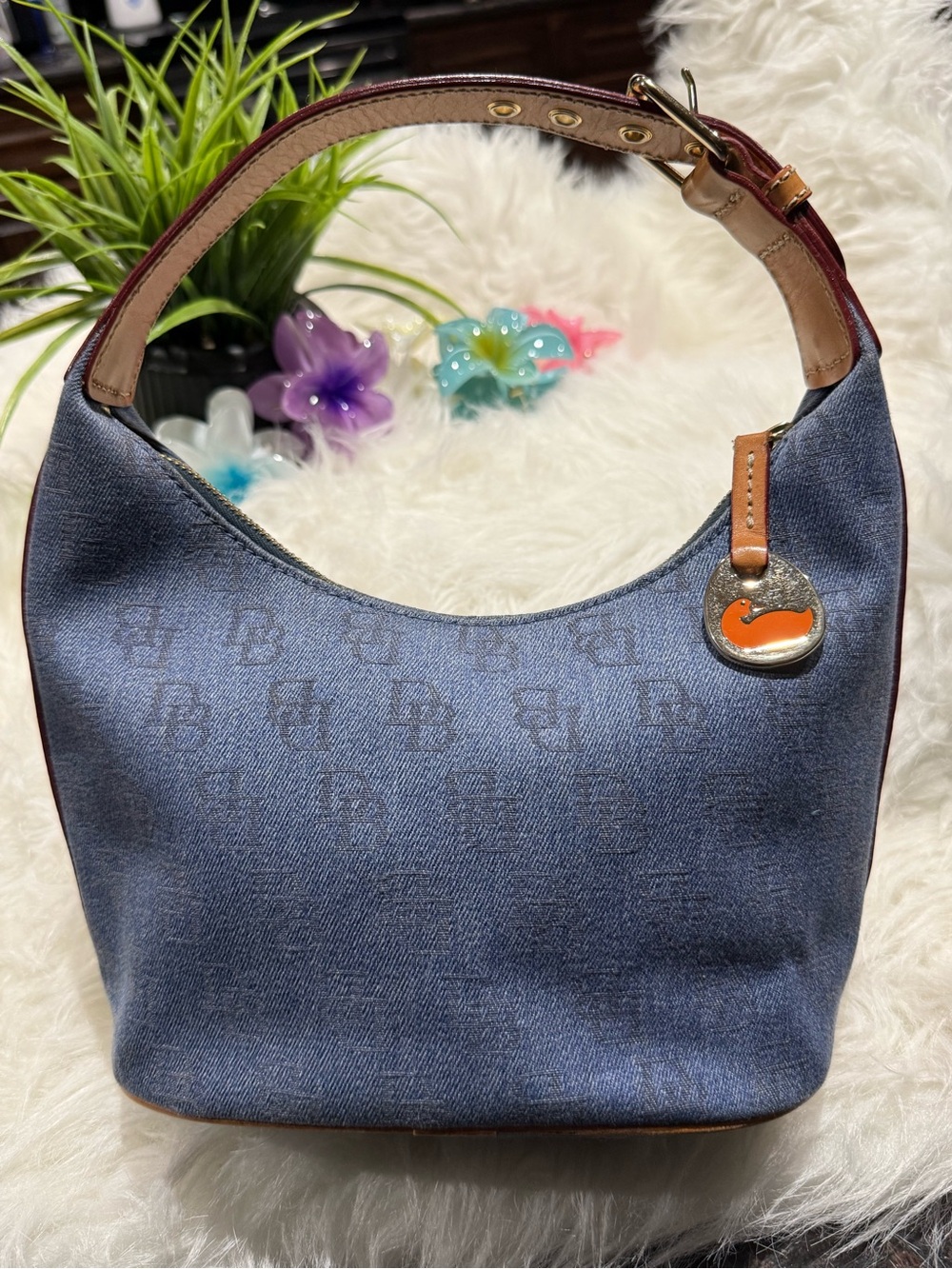 Dooney & Bourke Blue Logo Shoulder Bag Gold Hardware Bag Charm Women’s